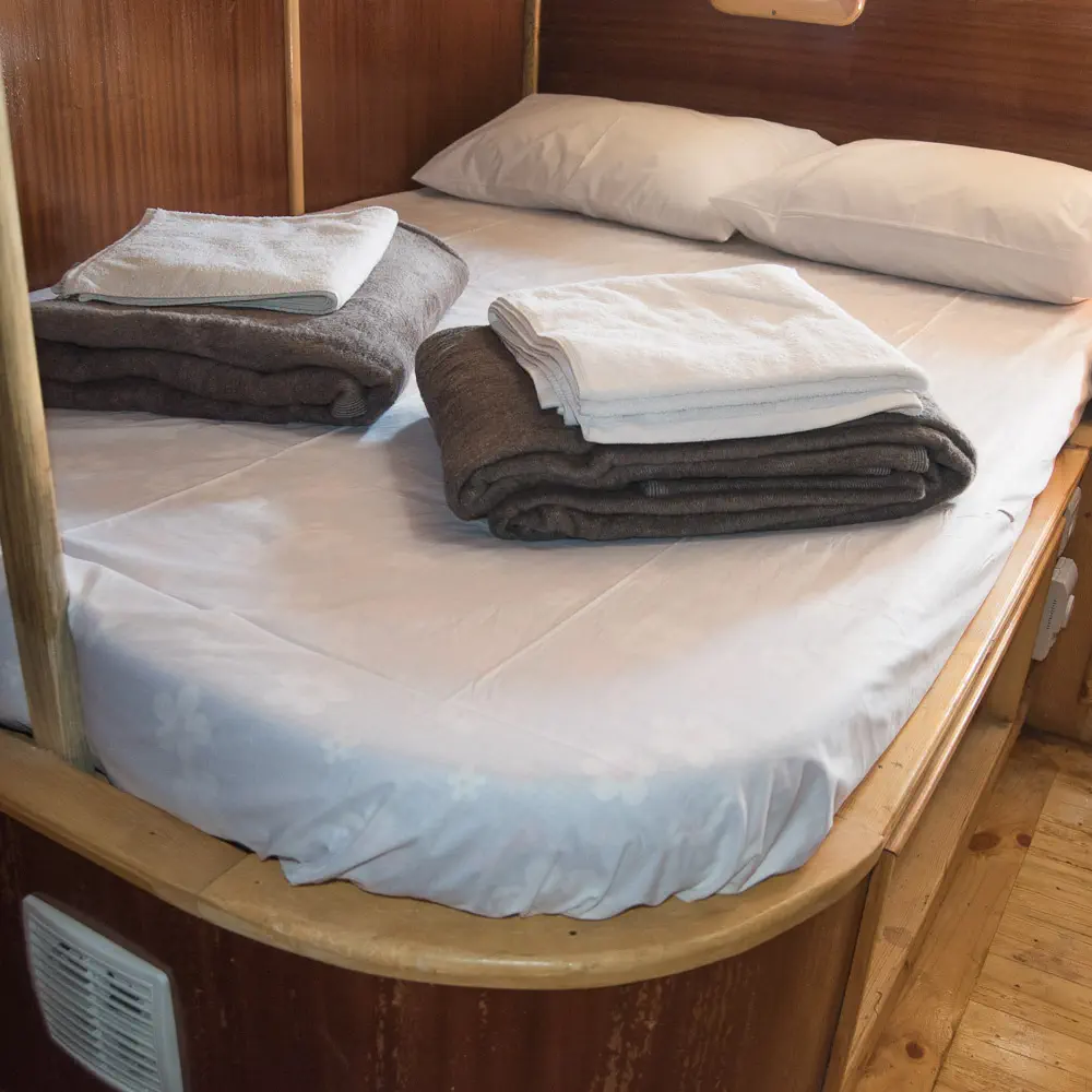 Aphrodite 61
