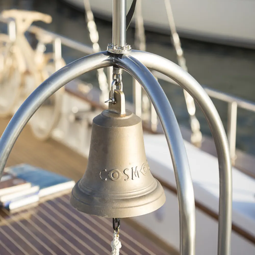 Cosmos 32