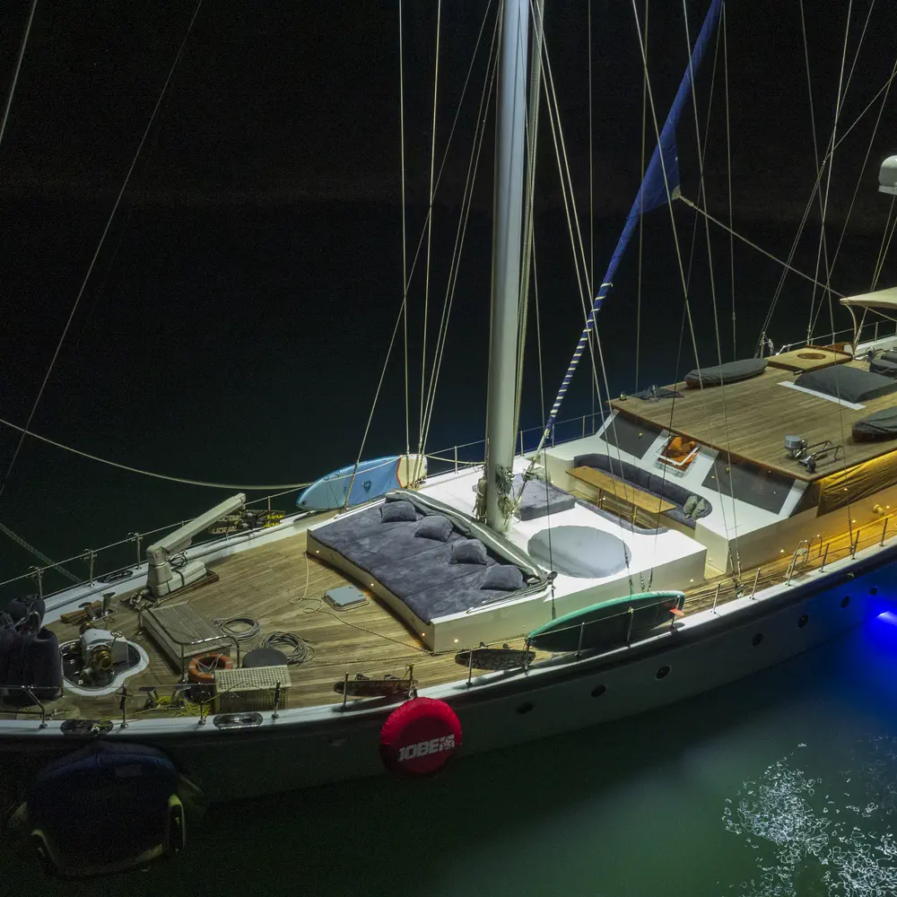 Nautilus 27