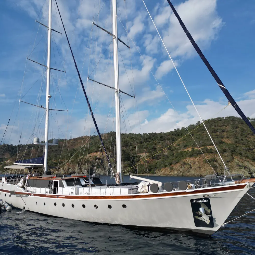 Nautilus 48