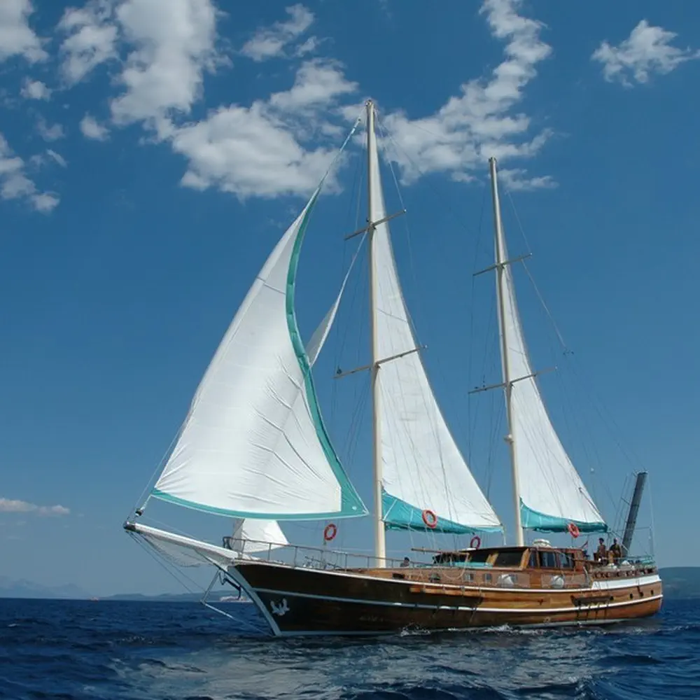 Agora 19
