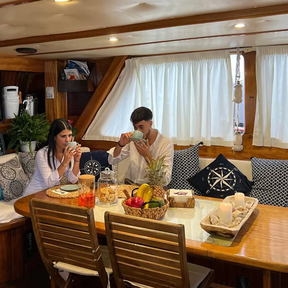 Double Cabin 2 10