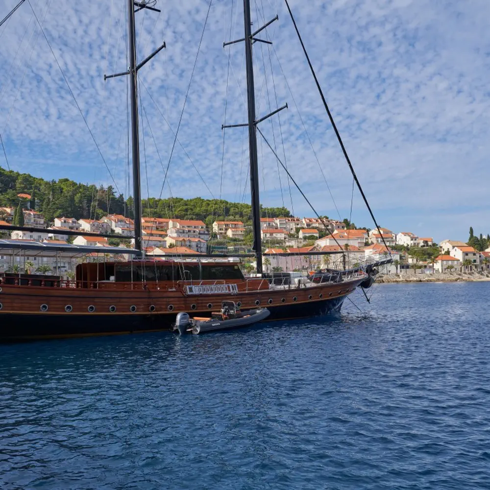 Stella Maris 28