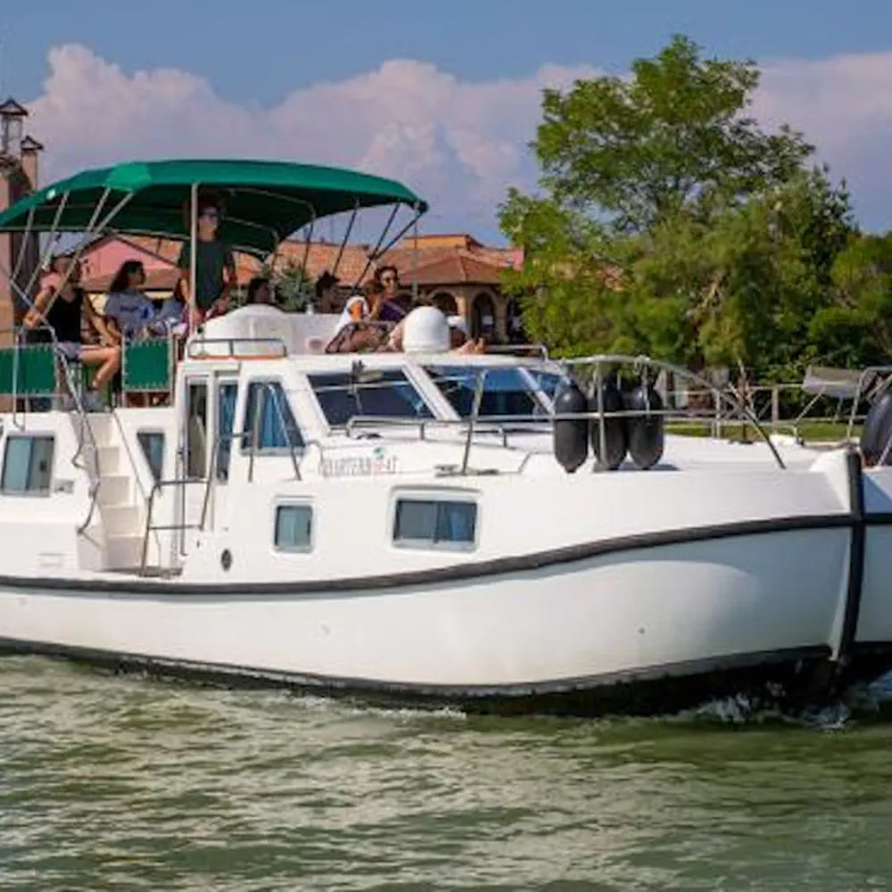 Main image of houseboat, Houseboat Tip Top
