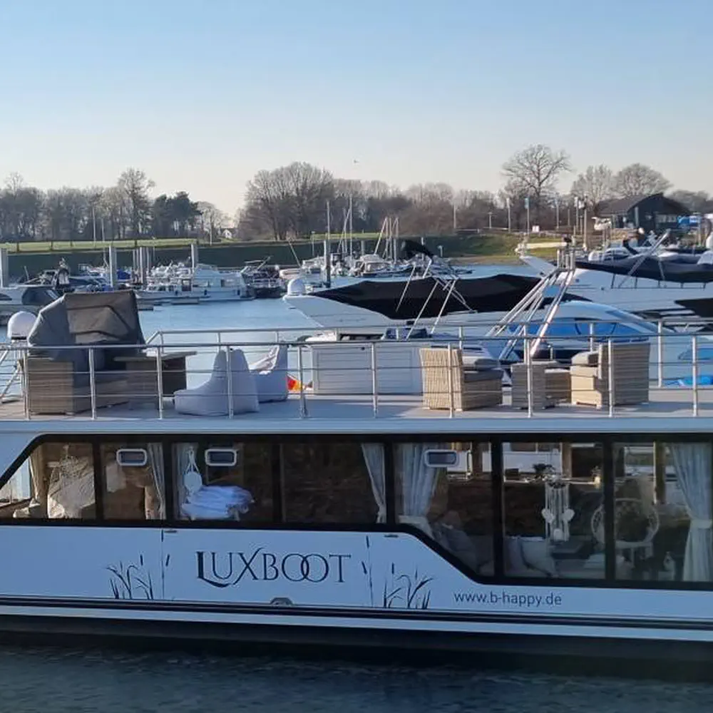 Main image of houseboat, Houseboat Laflora
