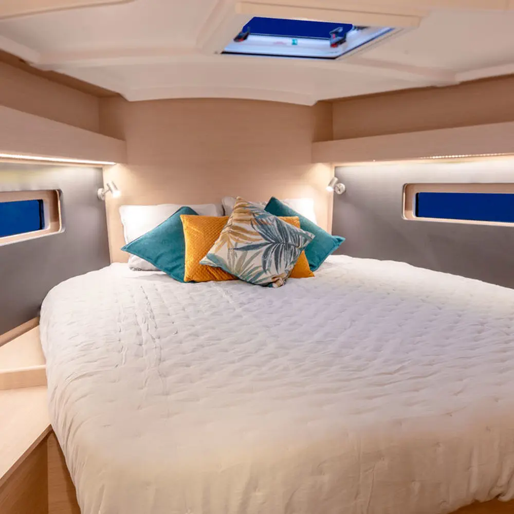 Moorings 42.3 Exclusive 2