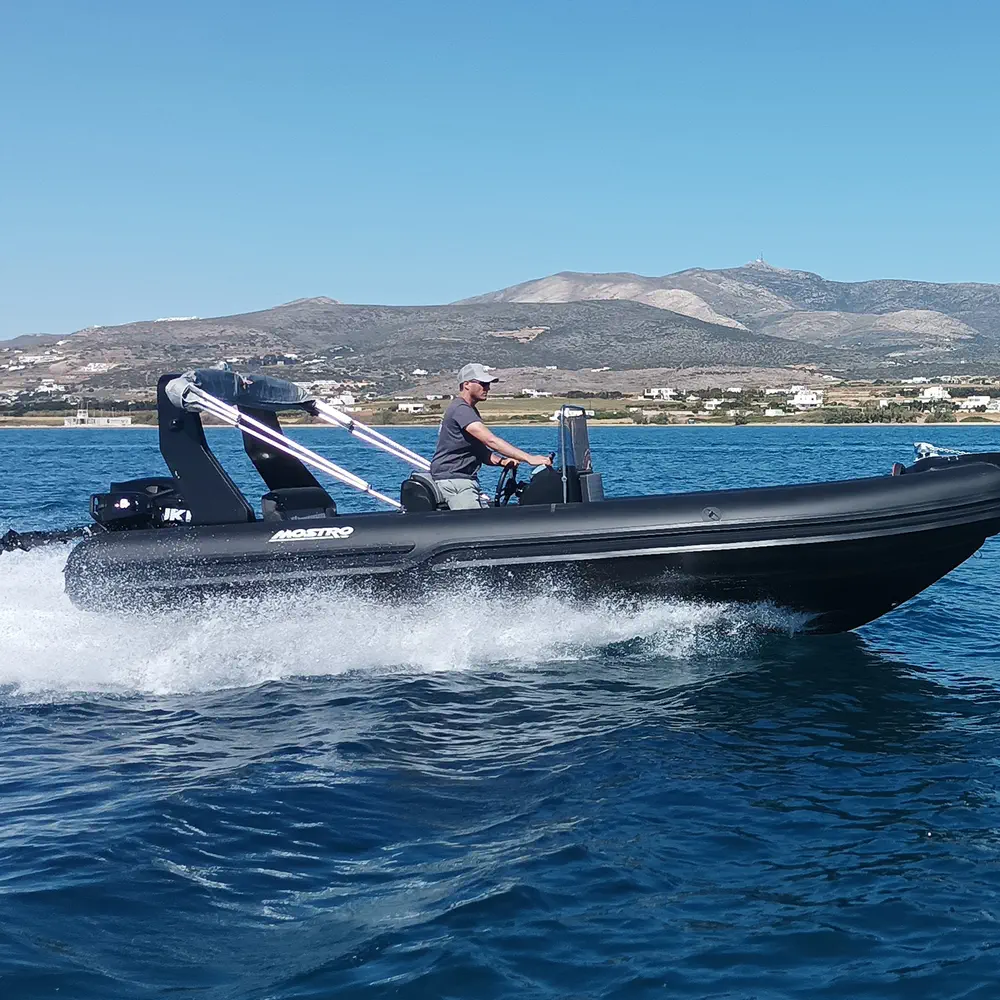 Main image of motor boat, Motorboat Triton