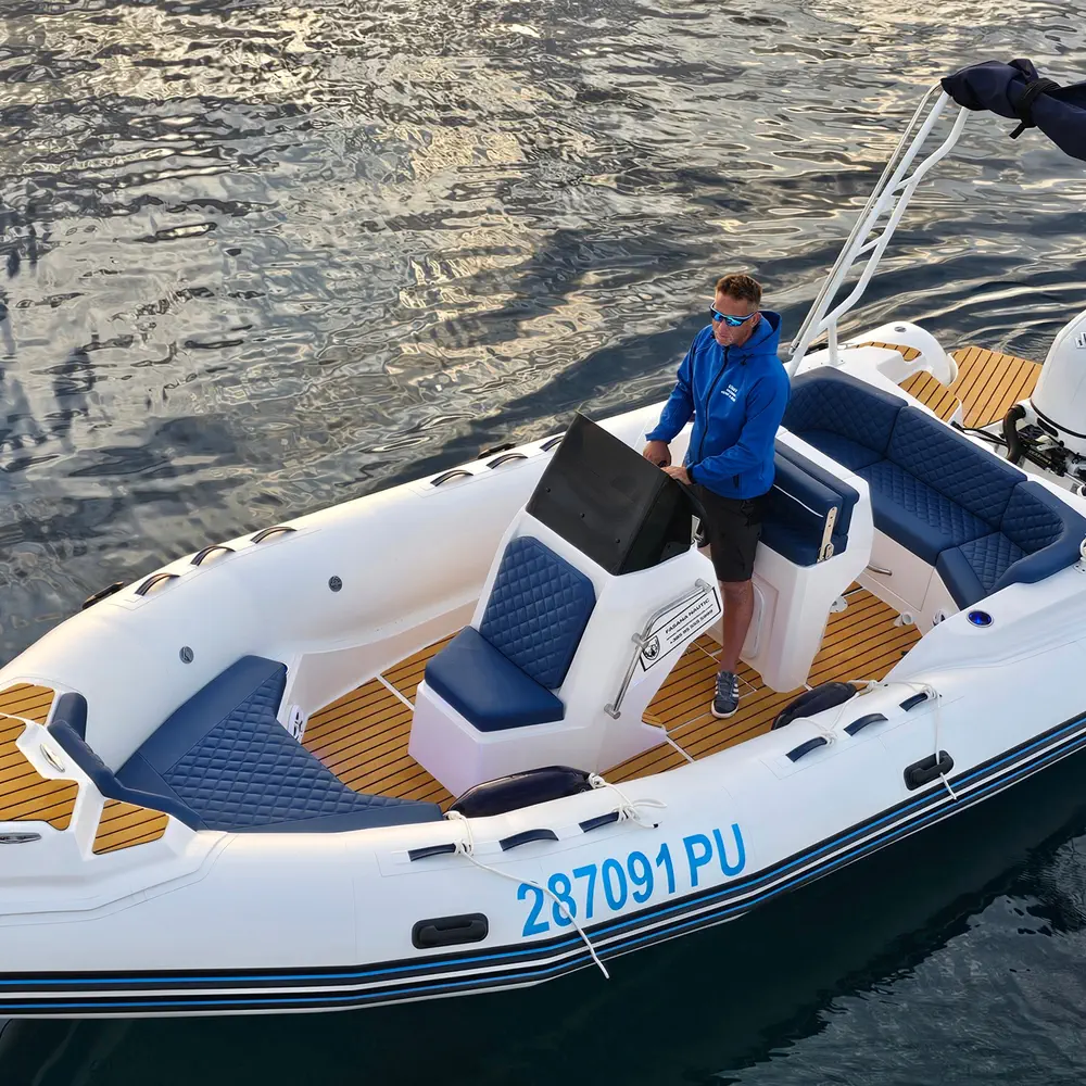 Main image of motor boat, Viga Luxury 650 Viga