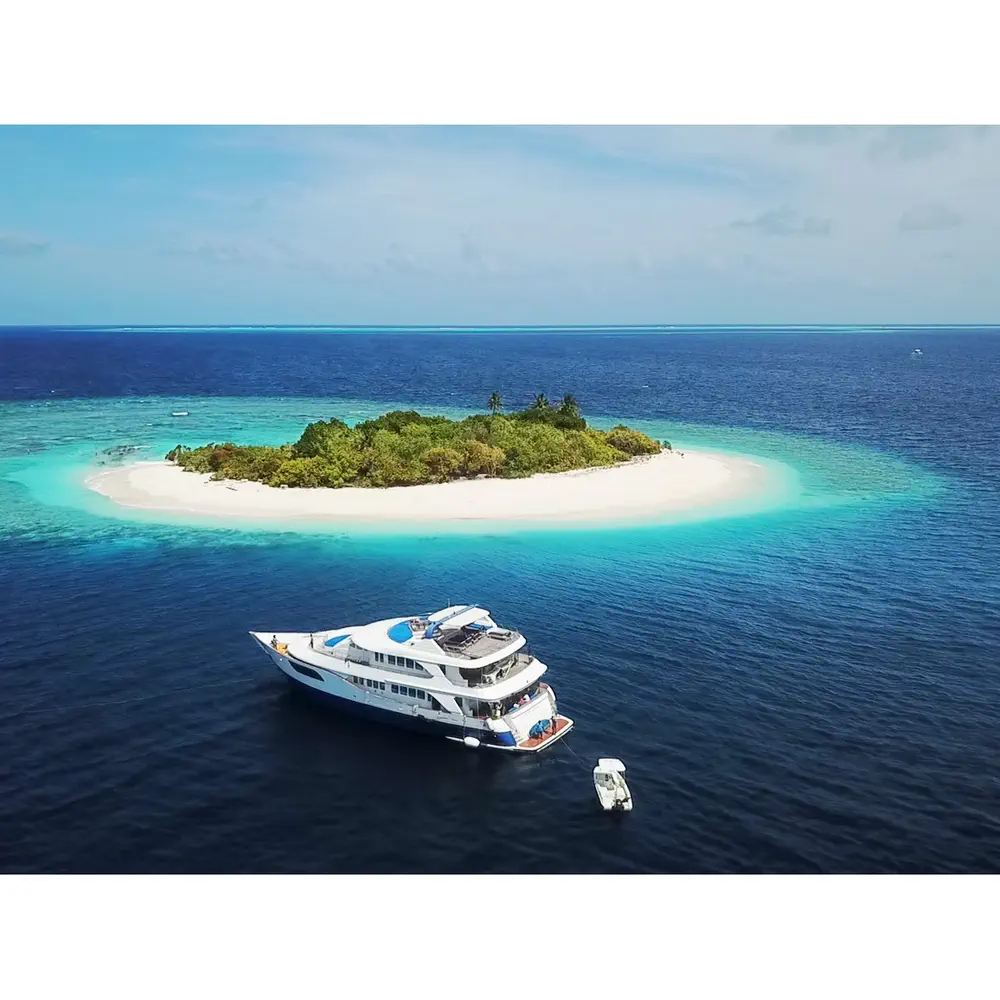 M/Y Honors Legacy 3