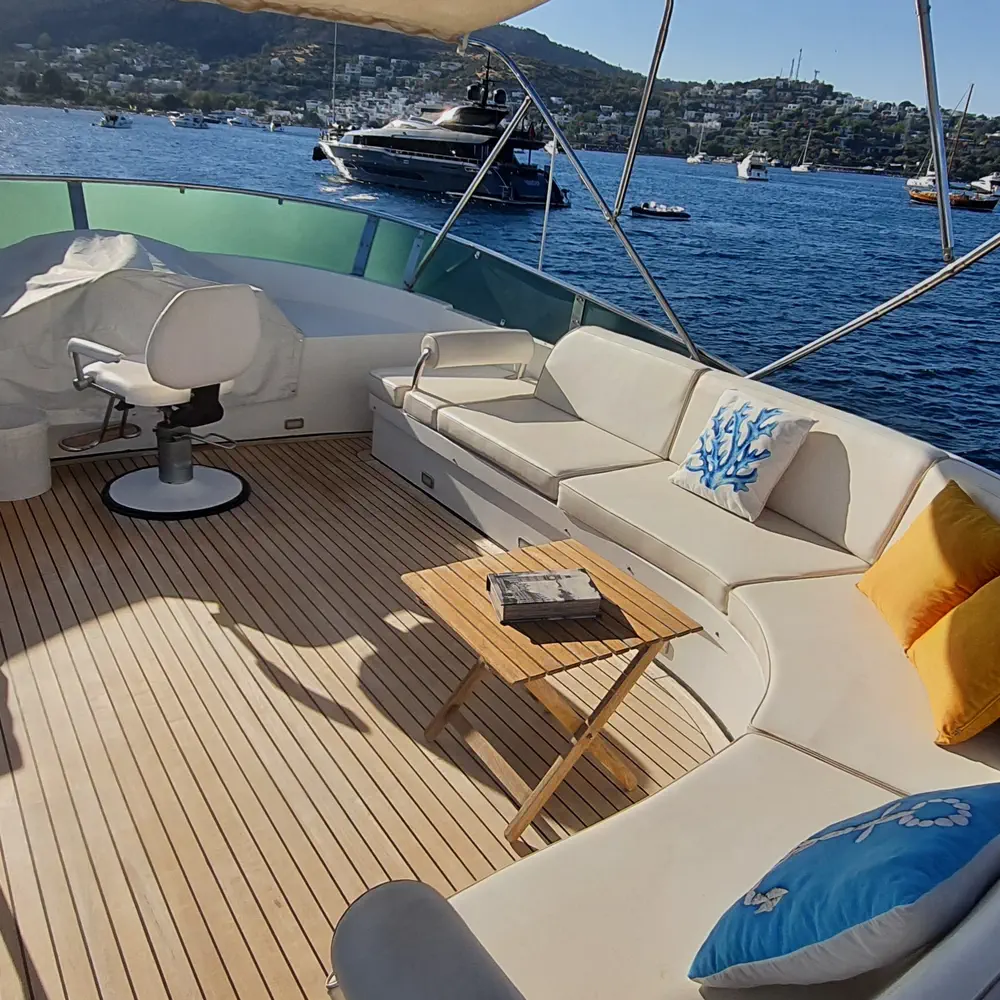 Sirocco 9