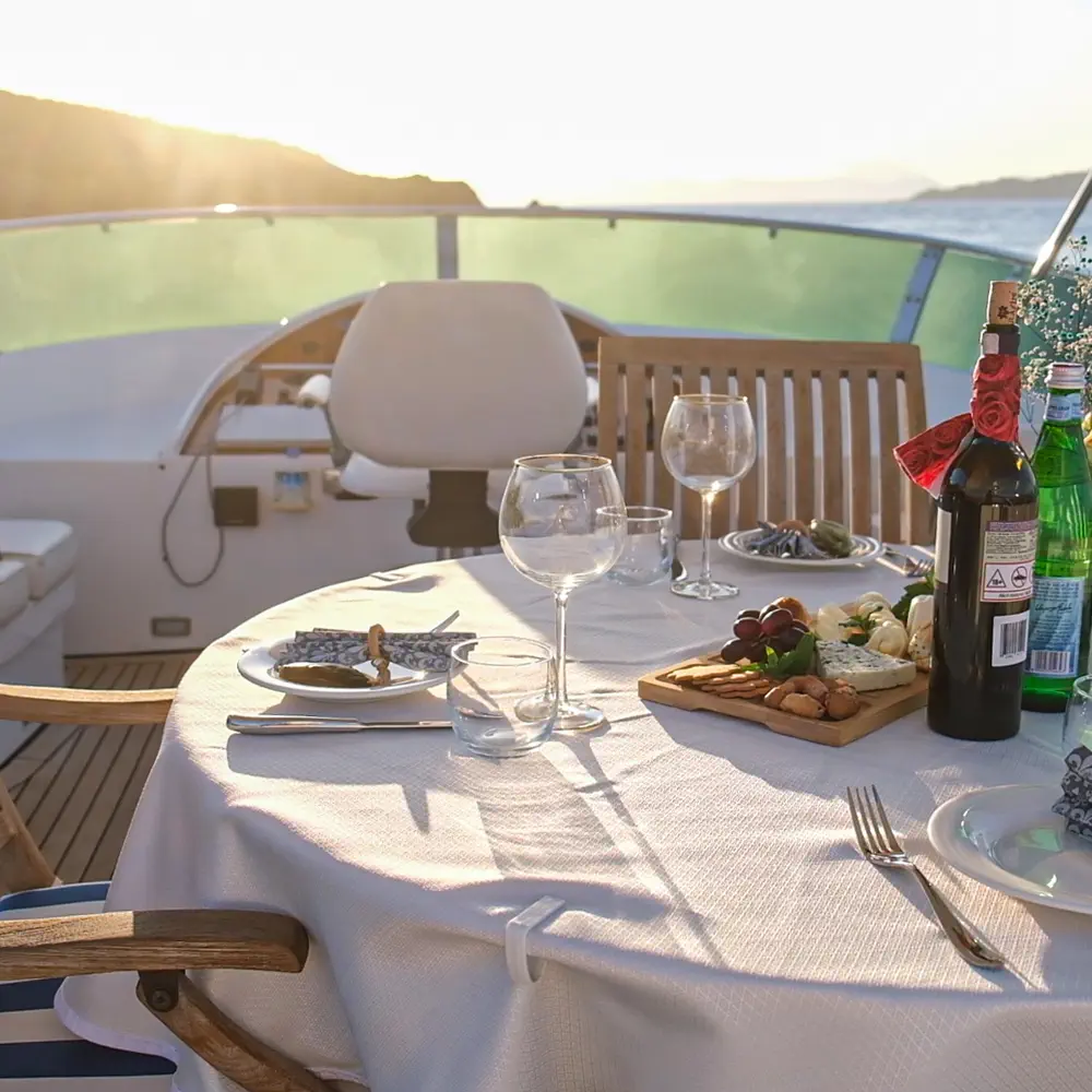 Sirocco 16