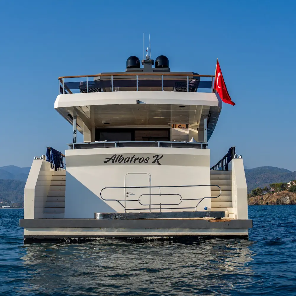 Albatros Explorer 2