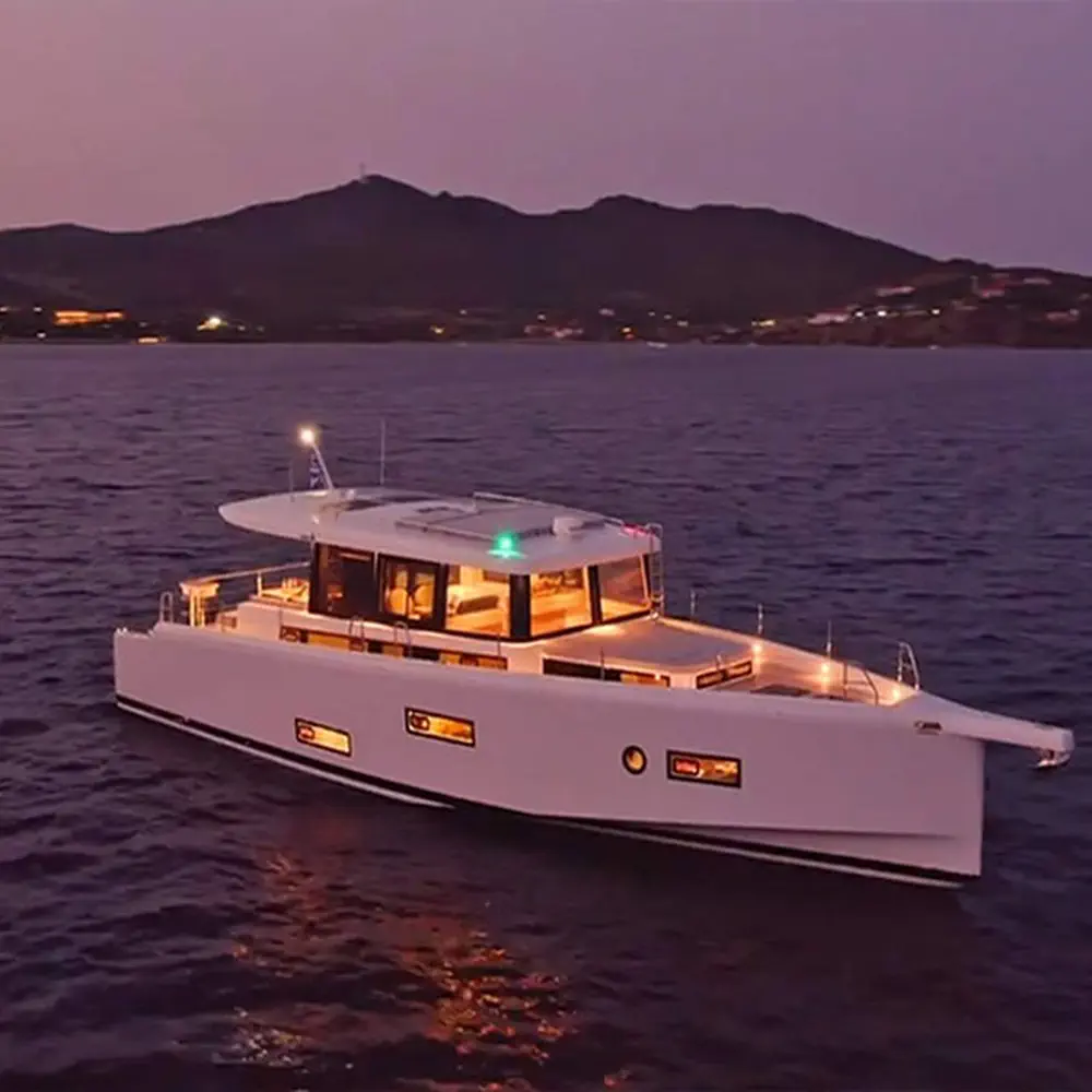 https://dsmkaagprkqin.cloudfront.net/images/unknown/motoryacht/omikron-ot60/3943651622803831-1746632771587641963-o-yachts-1000x1000.webp