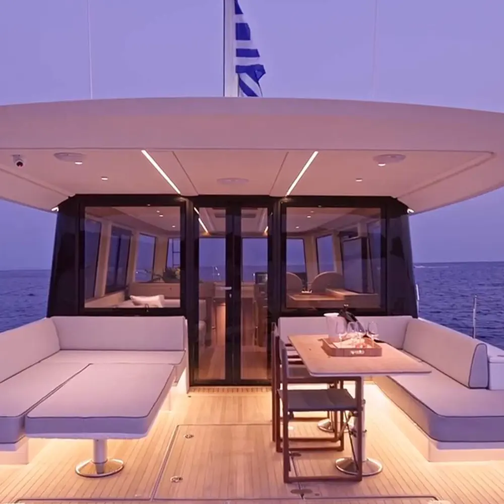 O Yachts 12