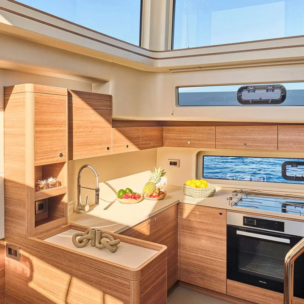 O Yachts 19