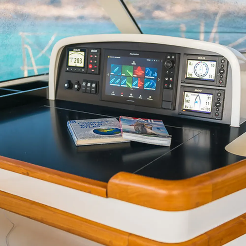 Ocean Phoenix 28