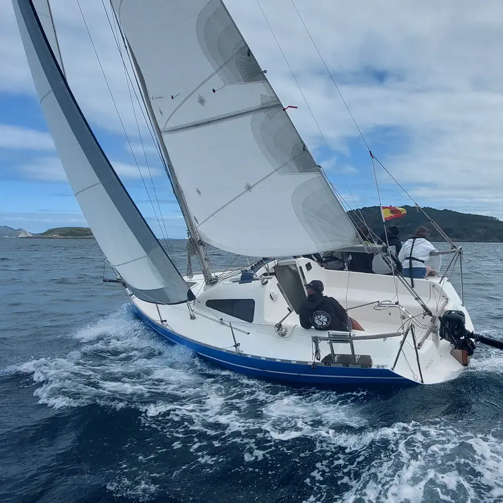 Main image of sail boat, Yatlant 24 Moca