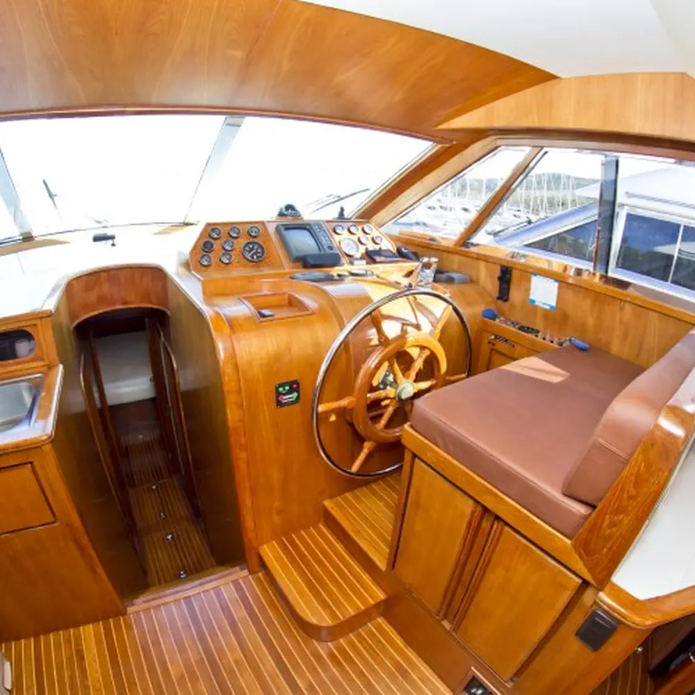 Royal  20