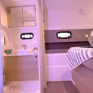 thumb 9