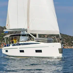 sail boat, Bavaria C42 Bluestone