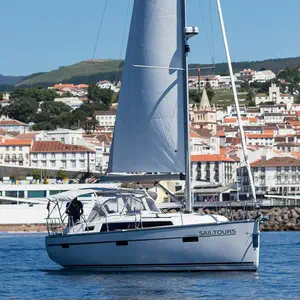 sail boat, Bavaria Cruiser 37 Sailtours