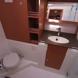 thumb 10