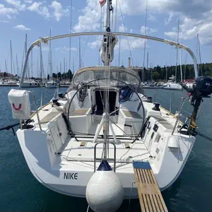 https://dsmkaagprkqin.cloudfront.net/thumbnails/beneteau/sail-boat/first-35/4438397860000104731-1746698696045508396-nike-300x300.webp