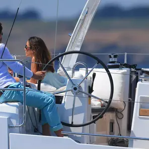 sail boat, Oceanis 35 Blondi