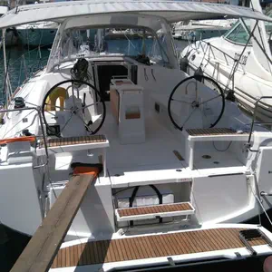 sail boat, Oceanis 38 Folie