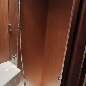 thumb 11
