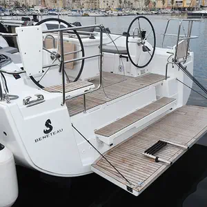 https://dsmkaagprkqin.cloudfront.net/thumbnails/beneteau/sail-boat/oceanis-40-1/4521494980000106104-1746548068965396260-madelon-300x300.webp