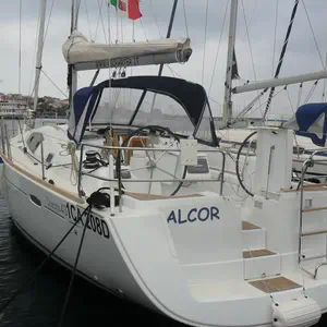 https://dsmkaagprkqin.cloudfront.net/thumbnails/beneteau/sail-boat/oceanis-43/1069580920000102501-1746995080705787244-alcor-300x300.webp