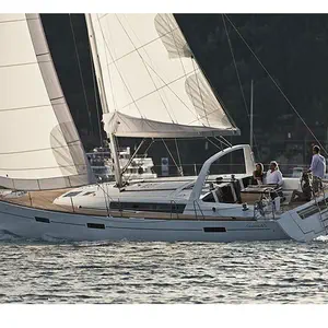 sail boat, Oceanis 45 Familia L
