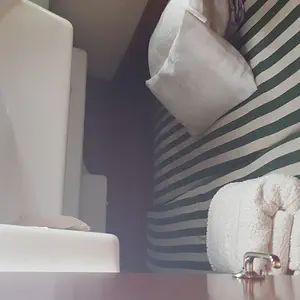 thumb 10