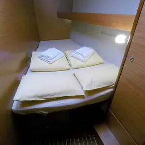 thumb 10