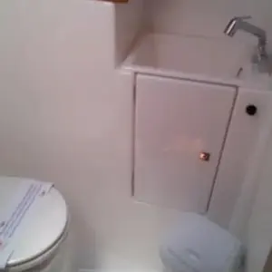 thumb 10
