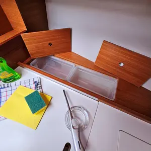 thumb 25