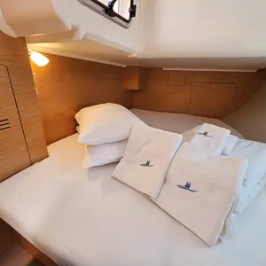 thumb 22