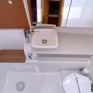 thumb 28