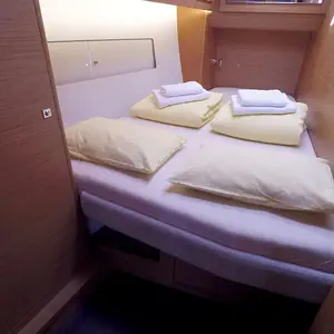 thumb 16