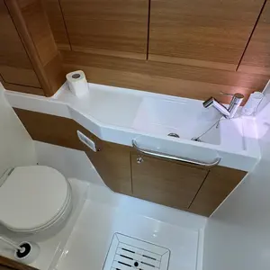 thumb 24
