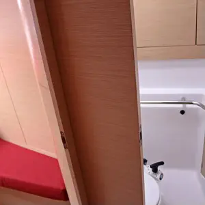 thumb 6