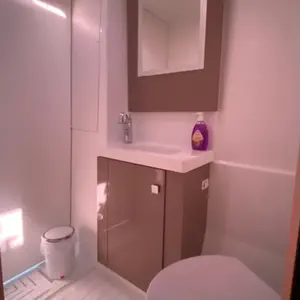 thumb 25