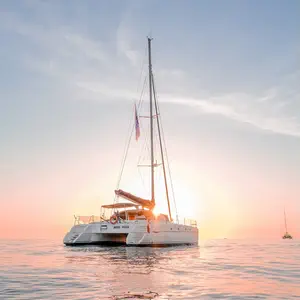 https://dsmkaagprkqin.cloudfront.net/thumbnails/fountaine-pajot/belize-43/catamaran/4127799940000105799-1746532616443719438-marina-piccola-300x300.webp
