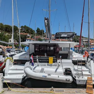 https://dsmkaagprkqin.cloudfront.net/thumbnails/fountaine-pajot/catamaran/astrea-42/5007522330000105087-1746995566641429633-livia-augusta-300x300.webp