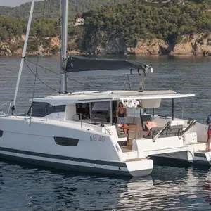 catamaran, Isla 40 PRES- ISL-21-CA