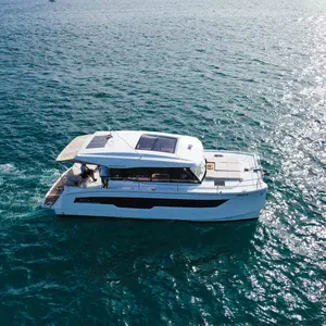 https://dsmkaagprkqin.cloudfront.net/thumbnails/fountaine-pajot/power-catamaran/my4-s/3769733050000100160-1746690300573182403-dana-300x300.webp