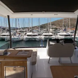thumb 23