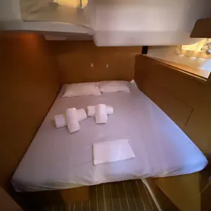 thumb 28