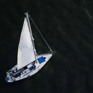 https://dsmkaagprkqin.cloudfront.net/thumbnails/jeanneau/sail-boat/sun-legende-41/6413235900000107542-1746638443254626940-lili-marleen-300x300.webp